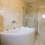 Luxurious Home In Dubrava Kod Sibenika Casa vacanze