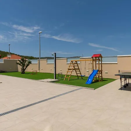 Holiday home In Dubrava Kod Sibenika