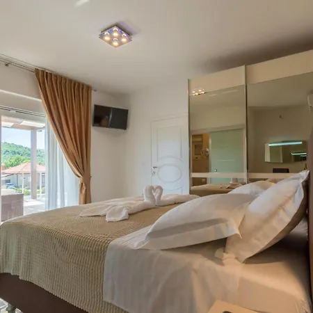 Luxurious In Kod Sibenika