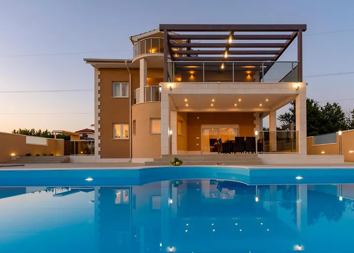 In Kod Sibenika Vakantiehuis *