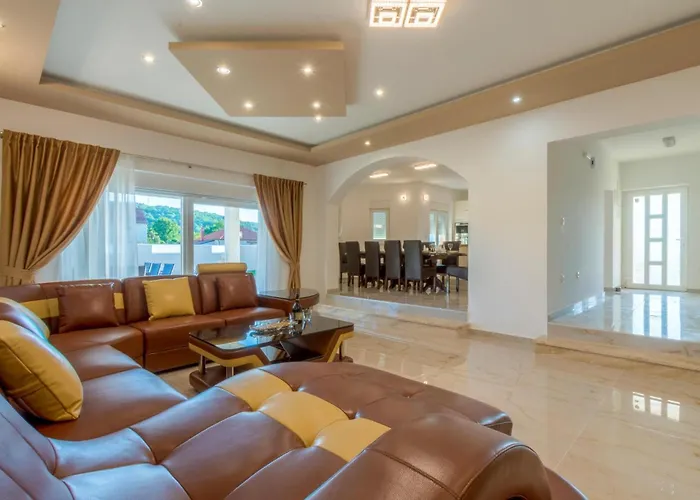 Vakantiehuis In Kod Sibenika Dubrava (Sibenik-Knin)