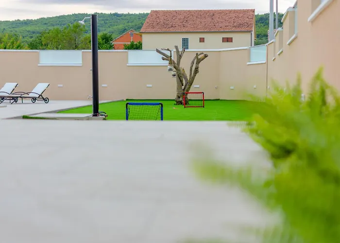 In Kod Sibenika Vakantiehuis *